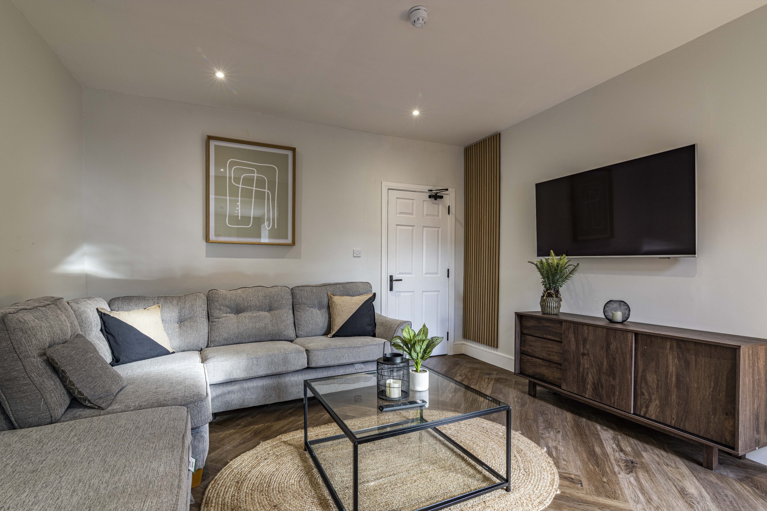 Spacious student living room